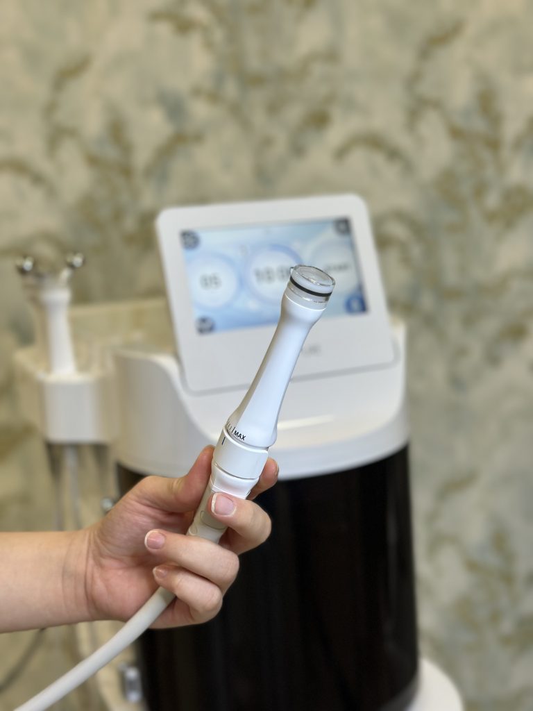 AQUAPURE - Tratamiento facial avanzado para devolverle a tu piel su vitalidad natural